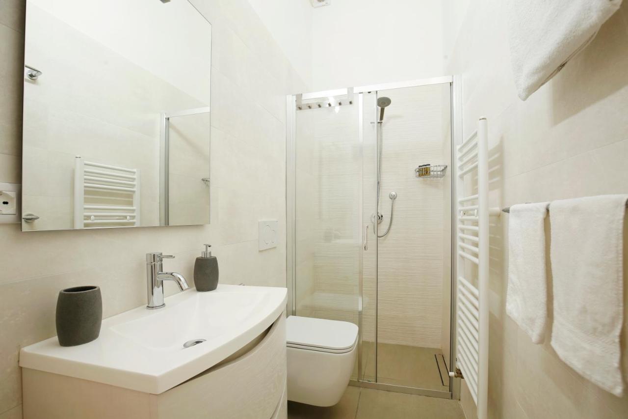 Appartamenti Diffusi Di Villa Fiorita Con Accesso Alle Piscine Della Struttura Principale Cattolica Exterior foto