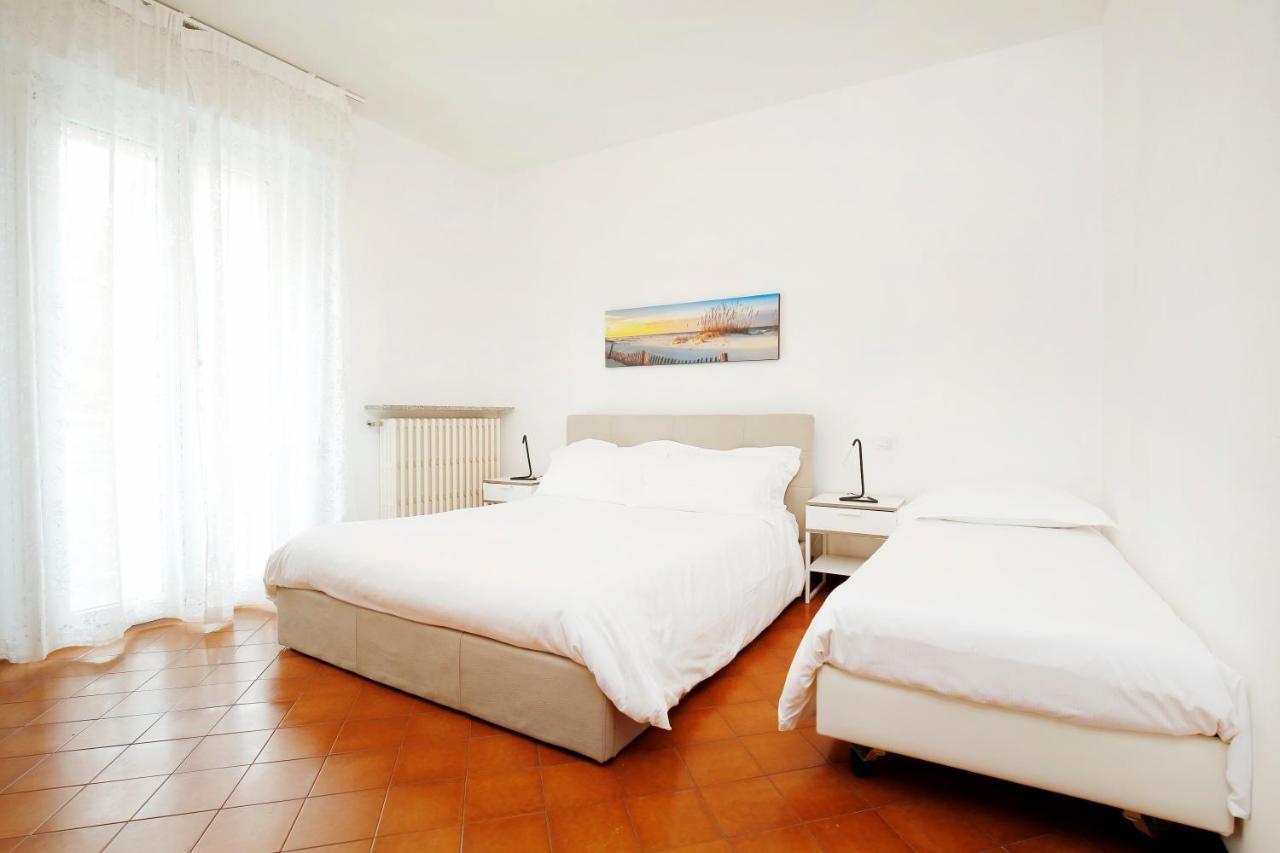 Appartamenti Diffusi Di Villa Fiorita Con Accesso Alle Piscine Della Struttura Principale Cattolica Exterior foto