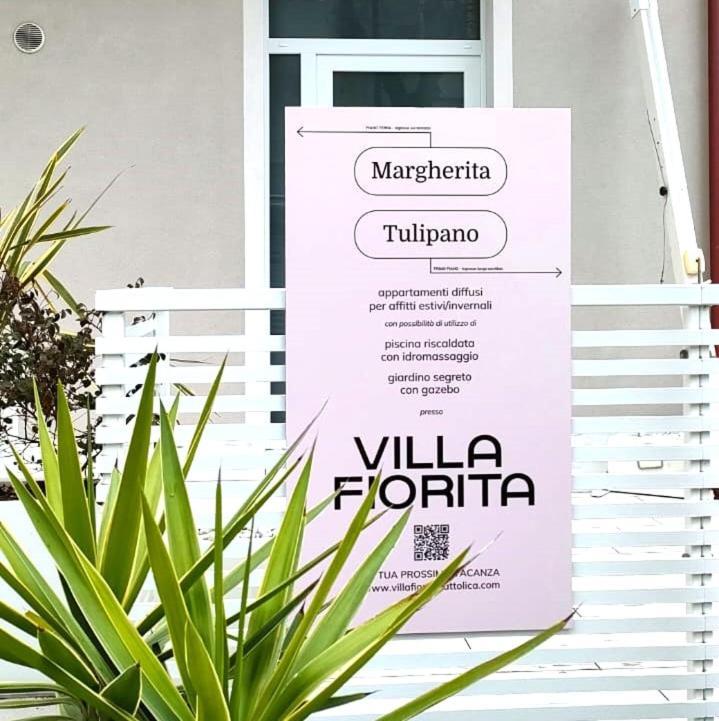 Appartamenti Diffusi Di Villa Fiorita Con Accesso Alle Piscine Della Struttura Principale Cattolica Exterior foto